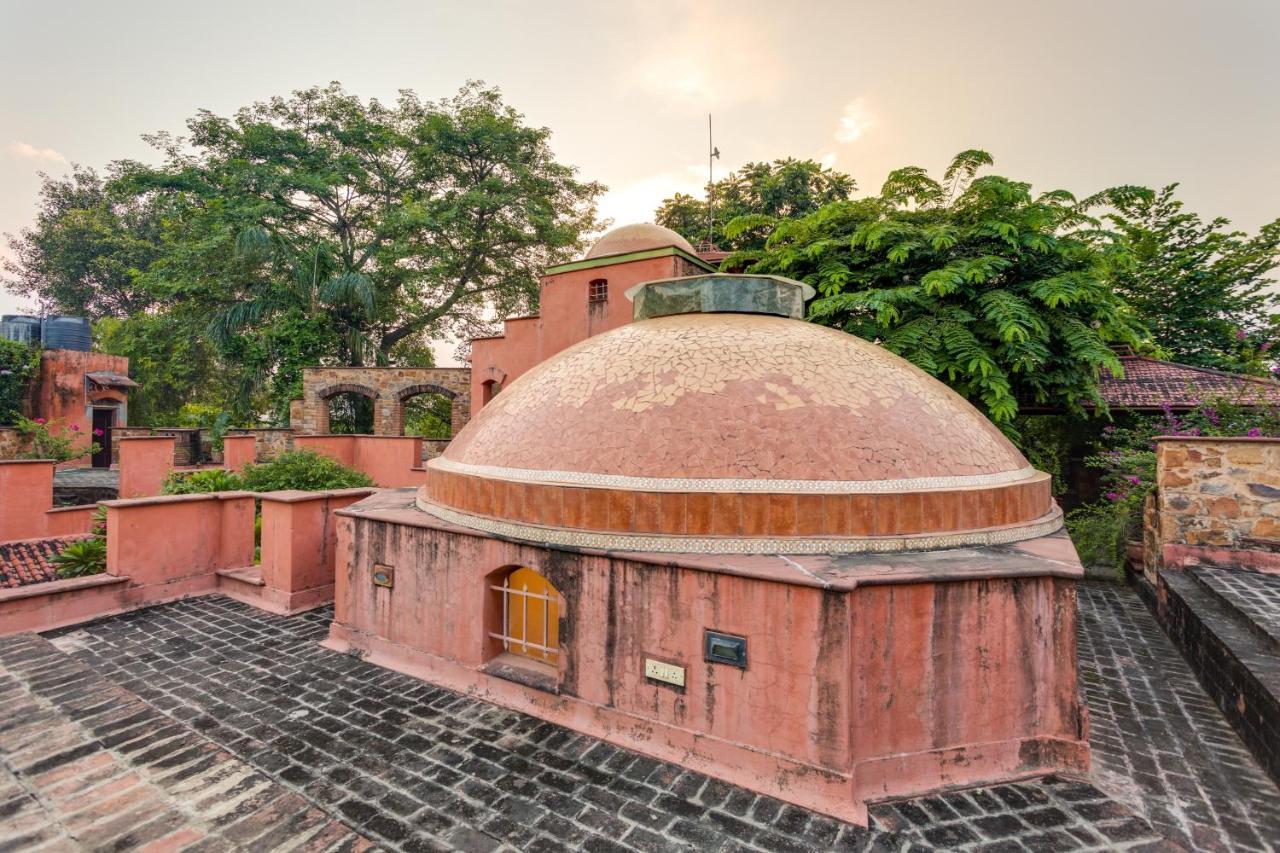 Hostie Chinar Haveli - Heritage Home With Pool, Gurgaon Eksteriør bilde