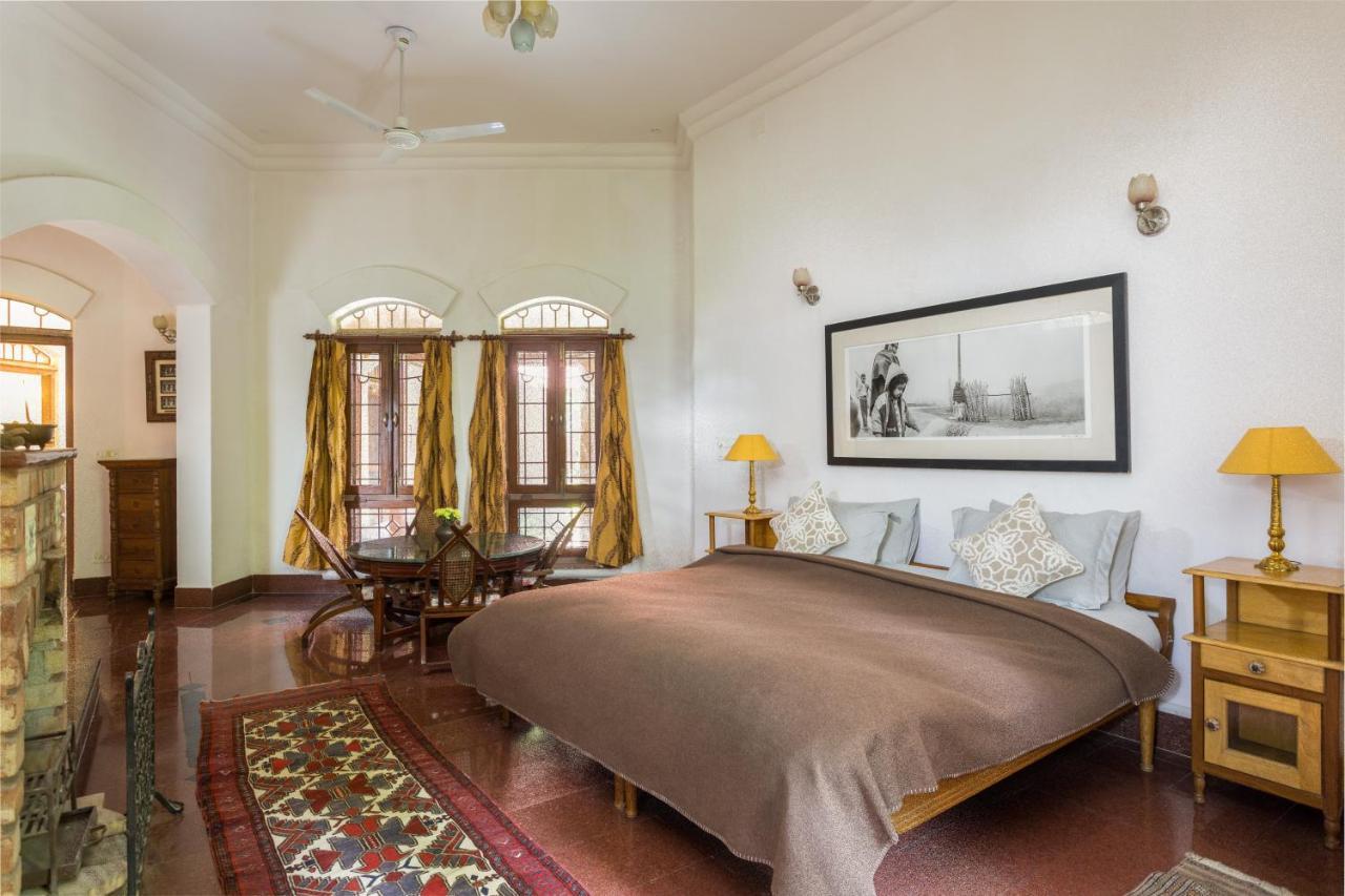 Hostie Chinar Haveli - Heritage Home With Pool, Gurgaon Eksteriør bilde
