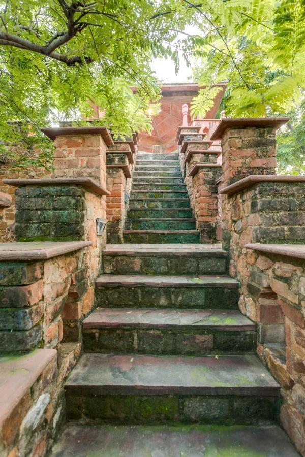 Hostie Chinar Haveli - Heritage Home With Pool, Gurgaon Eksteriør bilde
