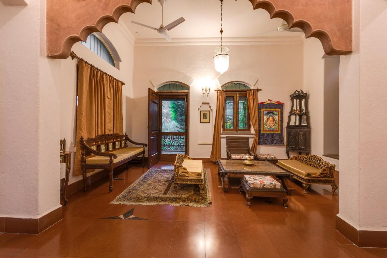 Hostie Chinar Haveli - Heritage Home With Pool, Gurgaon Eksteriør bilde