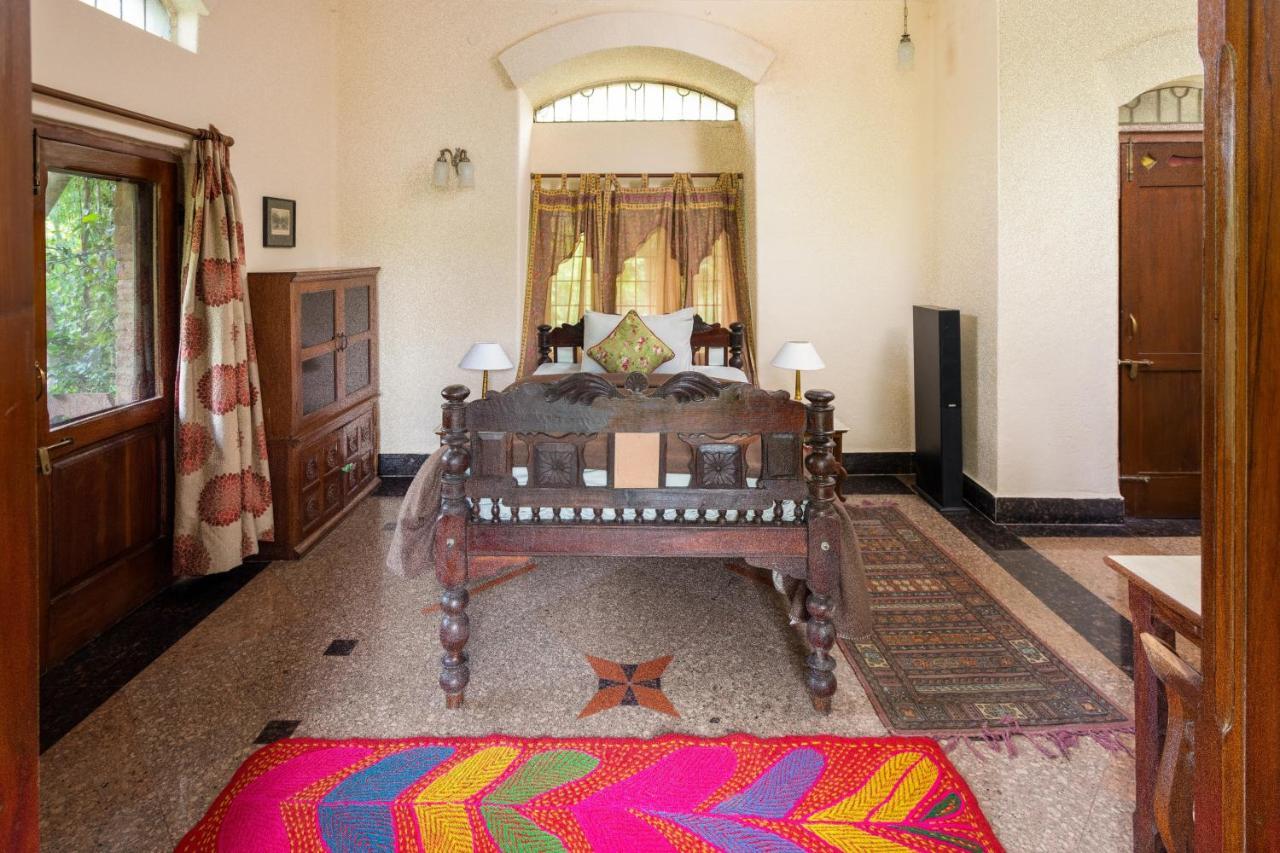 Hostie Chinar Haveli - Heritage Home With Pool, Gurgaon Eksteriør bilde